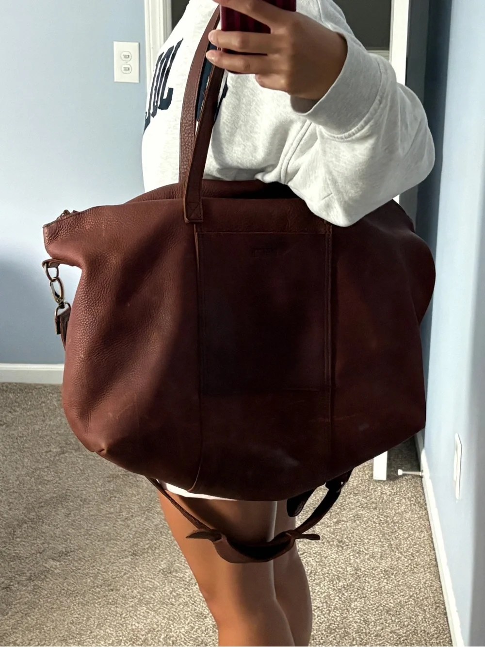 Duluth Trading Co spacious leather